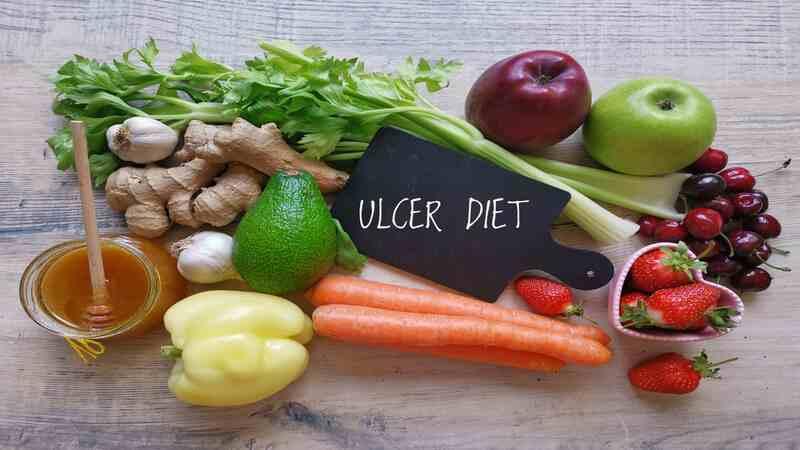 10 Makanan yang Harus Dihindari Penderita Maag