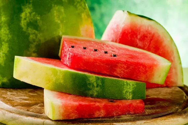 7 Buah yang Paling Efektif untuk Membersihkan Limpa