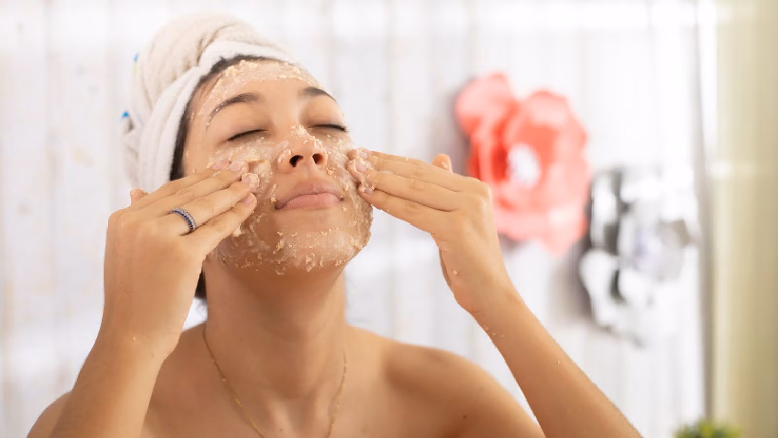 5 Masker Alami untuk Merawat Dagu