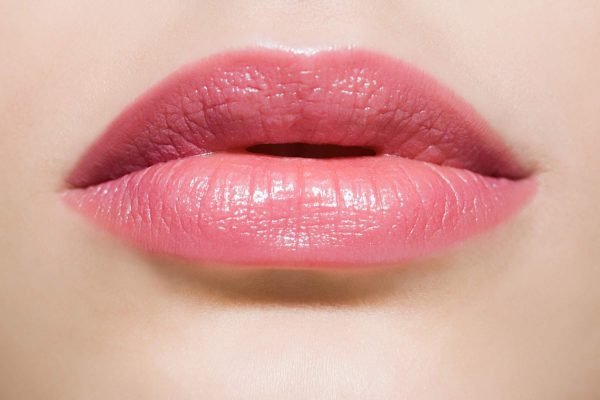 10 Tips Bibir Sehat dan Lembut Tanpa Perlu Produk Mahal 10 Tips Bibir Sehat dan Lembut Tanpa Perlu Produk Mahal